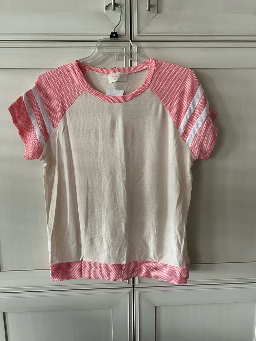 Sugarfox Cream Tee with Pink Textured Trim